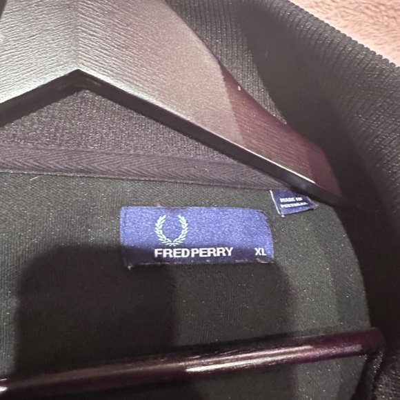 Fred Perry zip up - Picture 2 of 4